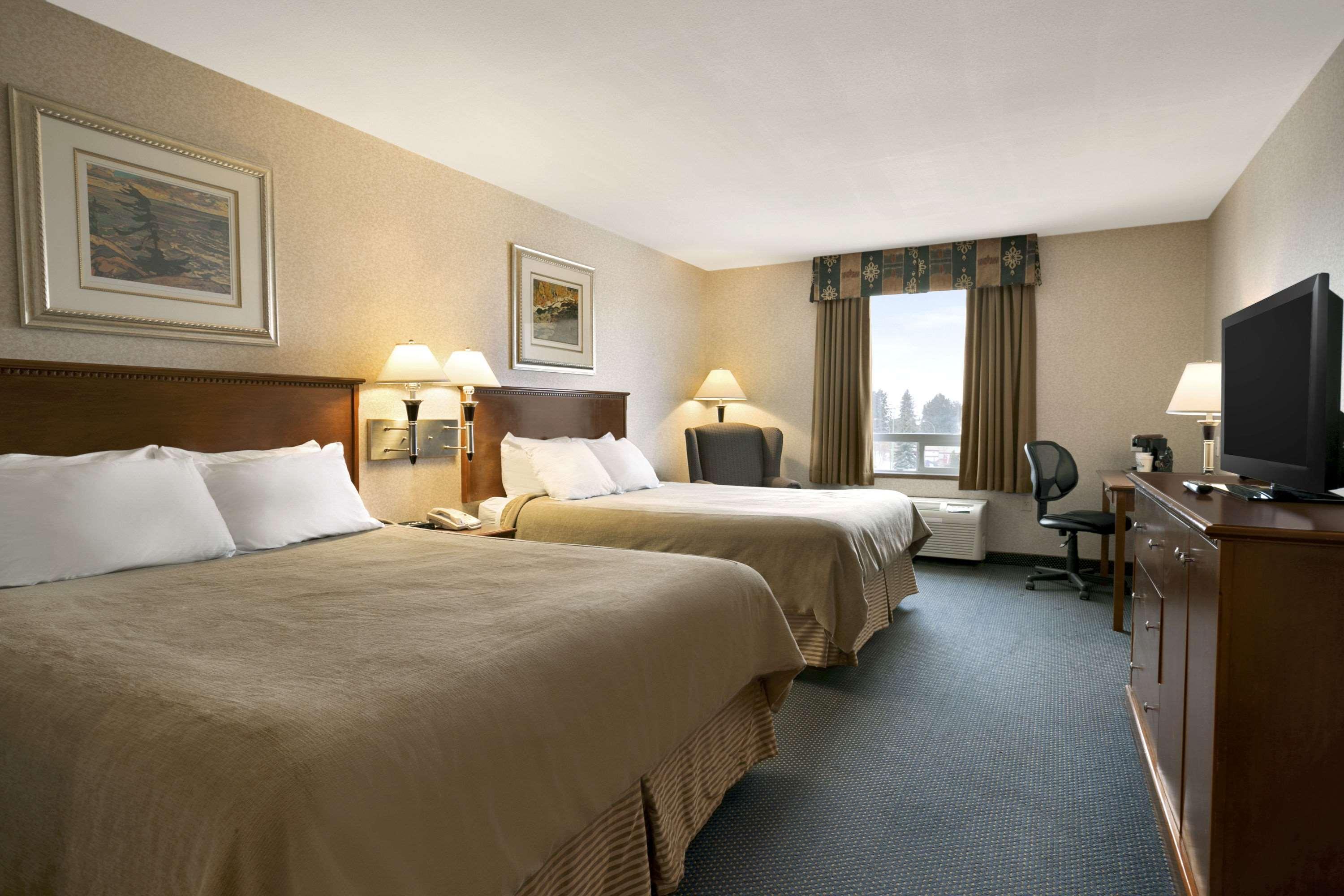 Days Inn By Wyndham Prince Albert Extérieur photo