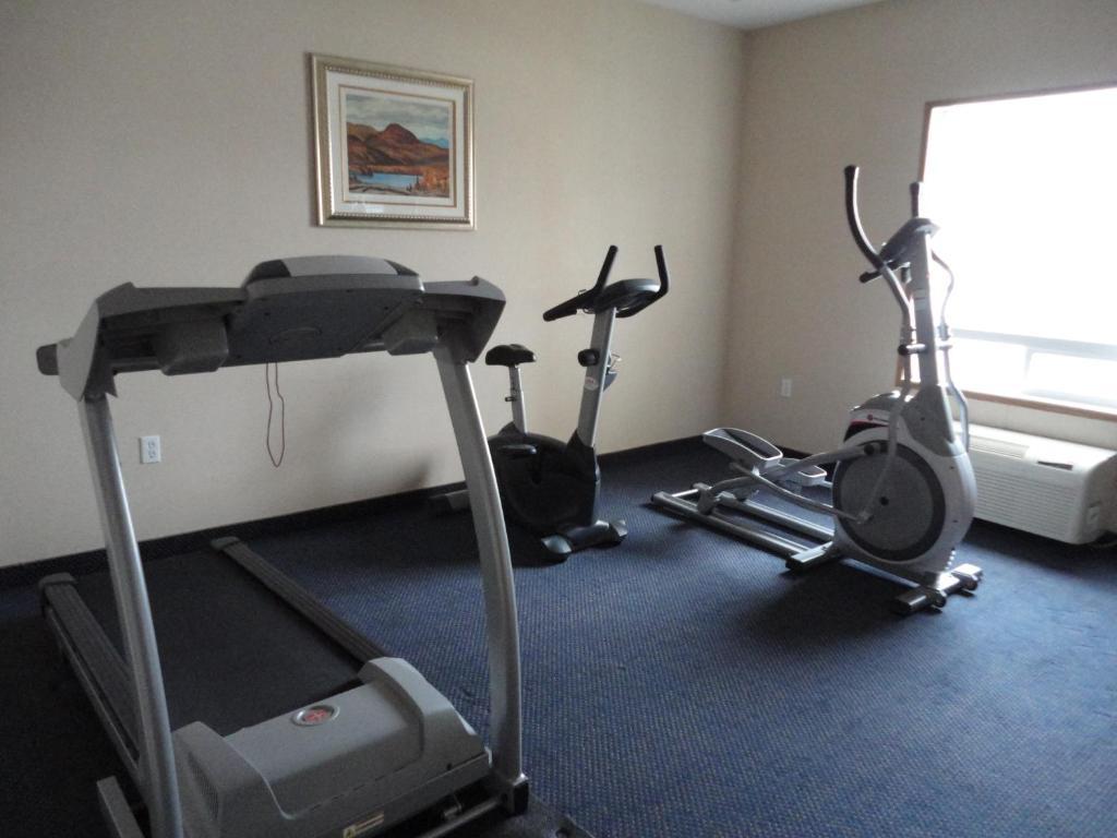 Days Inn By Wyndham Prince Albert Extérieur photo